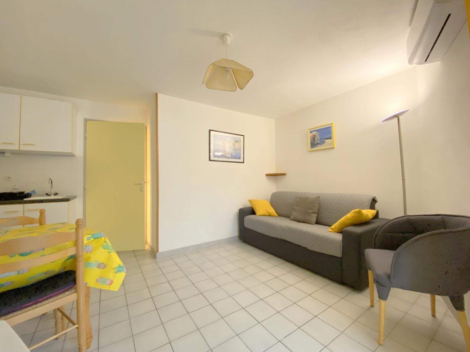 Agréable appartement en rez-de-jardin à deux pas des plages Le Grau-du-Roi Exterior foto